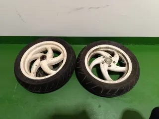 Llantas Runner Blancas