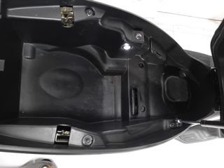 Kymco Grand Dink 300 Scooter Blanca