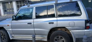 Mitsubishi Montero 2002