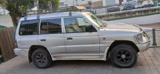 Mitsubishi Montero 2002