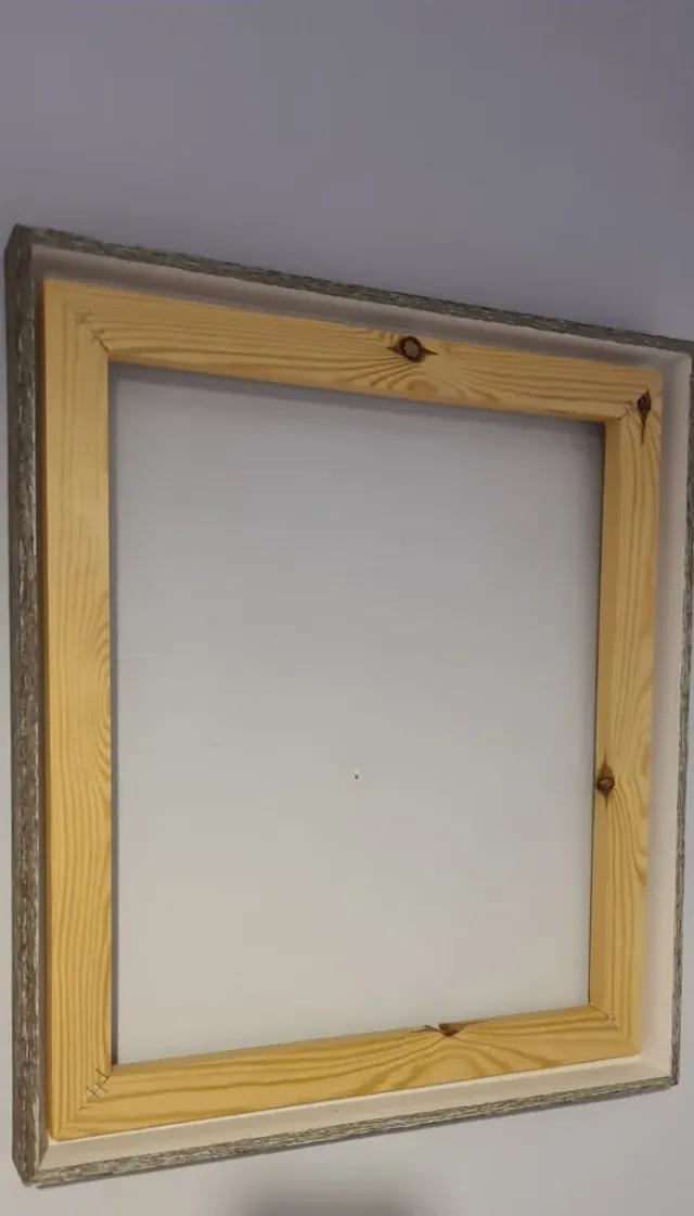 Marco de madera 61x54 cm