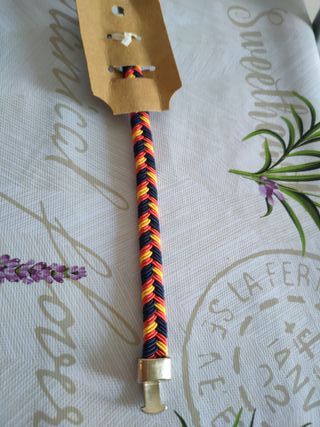 Pulsera trenzada hombre colores España.