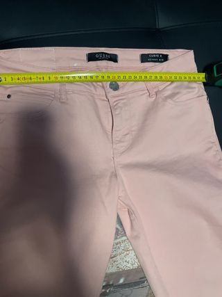 Pantalón vaquero elástico Chica Guess Talla 29