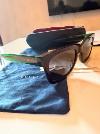 Gafas de Sol Gucci Negras y Verdes