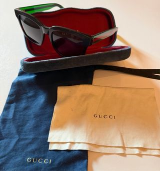 Gafas de Sol Gucci Negras y Verdes