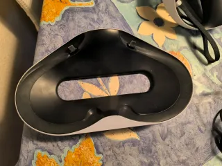 Sony PlayStation VR2 con base di ricarica VR2 sense