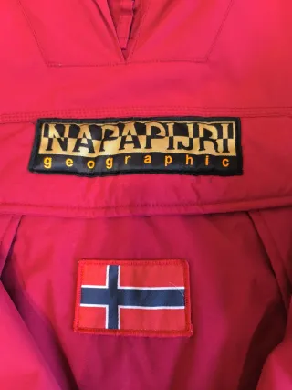 Cazadora Canguro Napapijri Roja