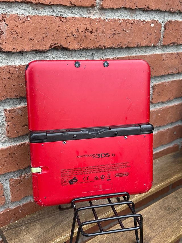 Consola Nintendo 3DS Roja