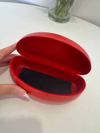 Funda para Gafas Marca Valentino Color Rojo