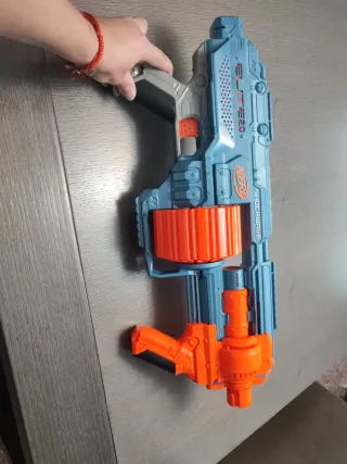 Pistola Nerf Elite 2.0 Shockwave,sin estrenar