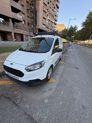 Ford Transit Courier 2019