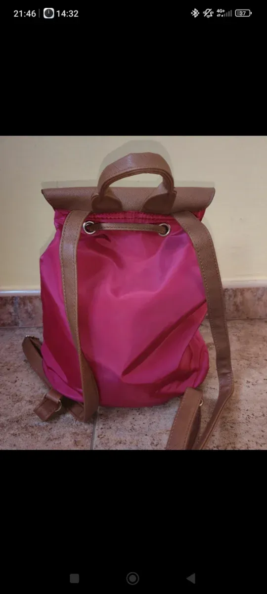 Mochila rosa y marrón