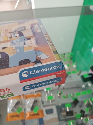 OUTLET:Puzzle Bluey 104 peças Clementoni