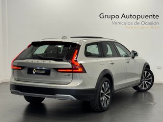 Volvo V90 Cross Country b4 d