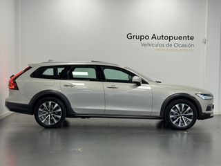 Volvo V90 Cross Country b4 d