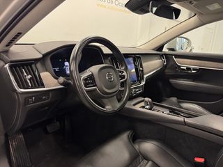 Volvo V90 Cross Country b4 d