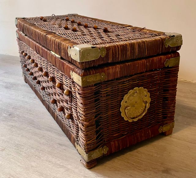 Cofre antiguo mimbre 70x31x33 cm