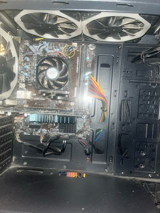 Torre PC con Pantalla, Ratón, Teclado y Cascos