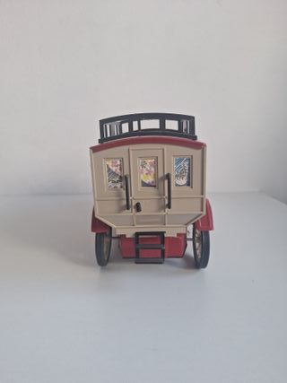 Payá Ford Super Guagua con caja