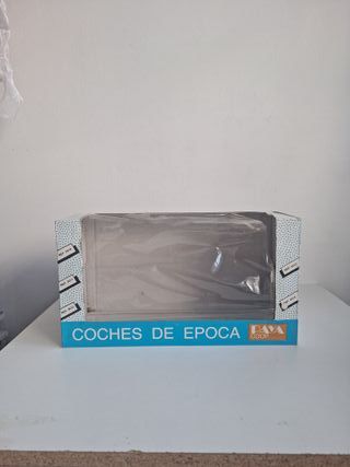 Payá Ford Super Guagua con caja