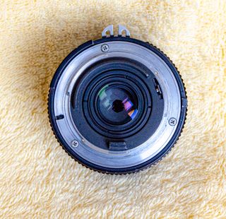 Objetivo NIKKOR 28mm 1:2.8 AI