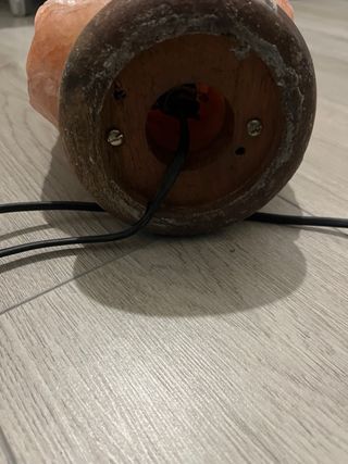 Lampada di sale rosa in pietra
