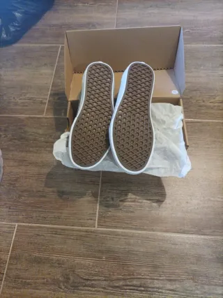 Tenis Vans Negros Talla 35.Nuevo a estrenar