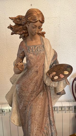 Figura Lladró La Pintora