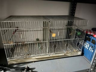 Jaula para pájaros de cría
