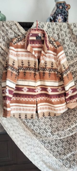 Chaquetón Étnico Oversize Primark Talla XXXL