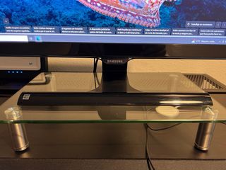 Monitor Samsung 21 + soporte mesa