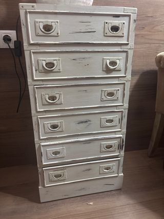 Cassettiera in stile francese bianca e legno