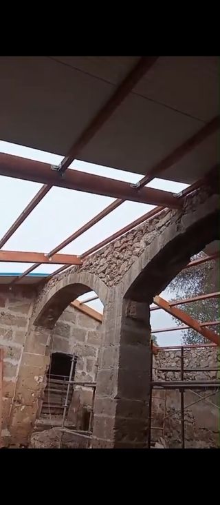 Instalación de paneles de tejado tipo Sándwich