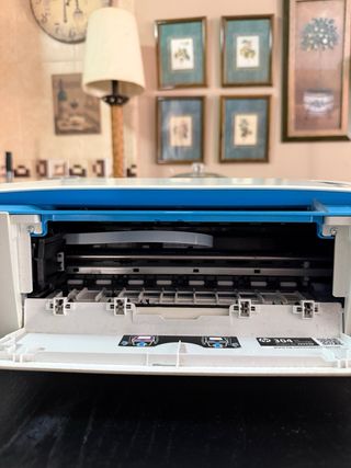 Impresora HP DeskJet 3720 Blanca y Azul