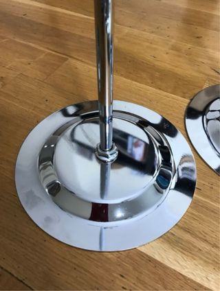 Expositor de bolsos plateado