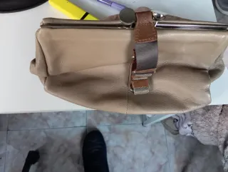 Bolso de mano Uterqüe beige/marrón