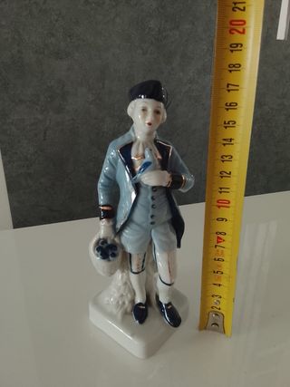 Statuetta Porcellana Uomo 18cm