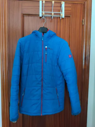 Lote de chaquetas marca trollkids