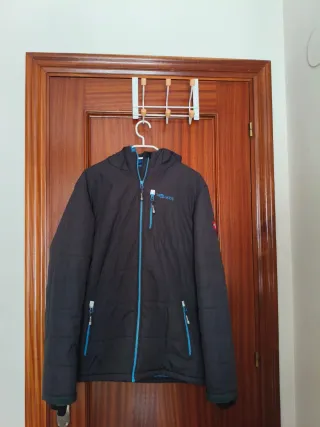Lote de chaquetas marca trollkids