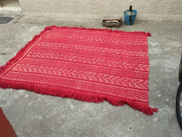 Alfombra artesanal 2x2m