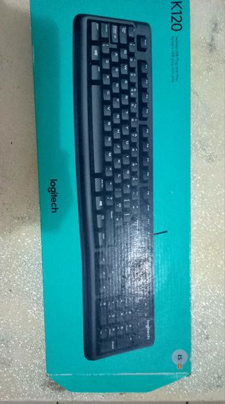 Teclado Logitech K120 USB Plug and Play