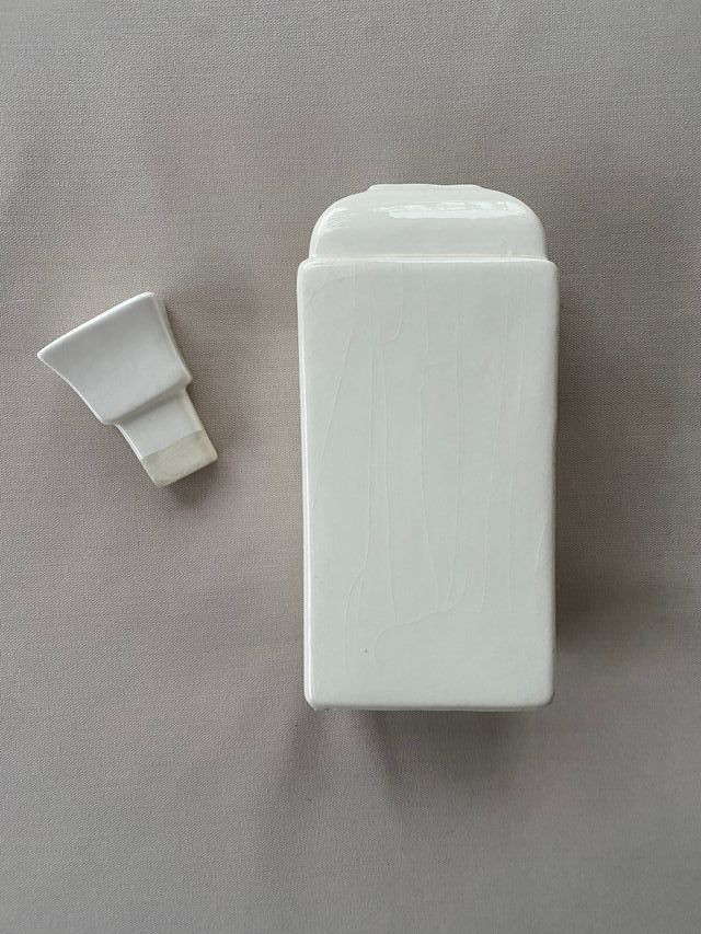 Bottiglia da toeletta in porcellana francese 1960