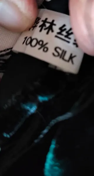 Mantón terciopelo y seda 100% negro y morado