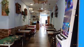 Traspaso Cafetería-Taberna en Funcionamiento
