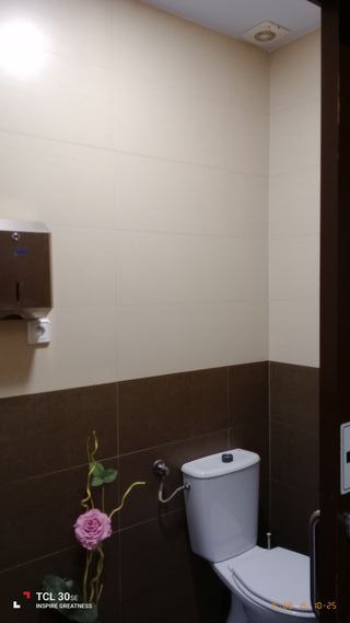 Traspaso Cafetería-Taberna en Funcionamiento