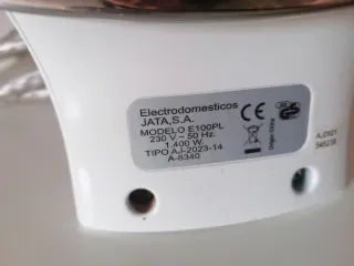 Plancha Jata Esential 230V 1400W