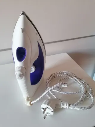 Plancha Jata Esential 230V 1400W