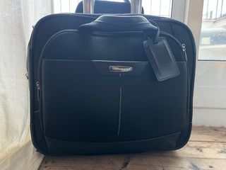 Maletín trolley Samsonite negro
