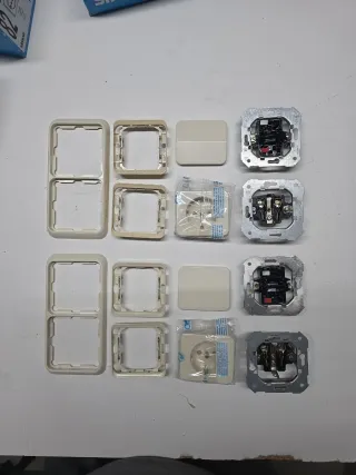 Mecanismos completos Simón 75 Marfil