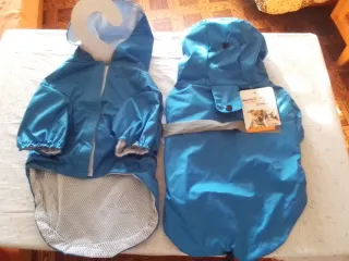 Abrigo chubasquero perro/gato azul